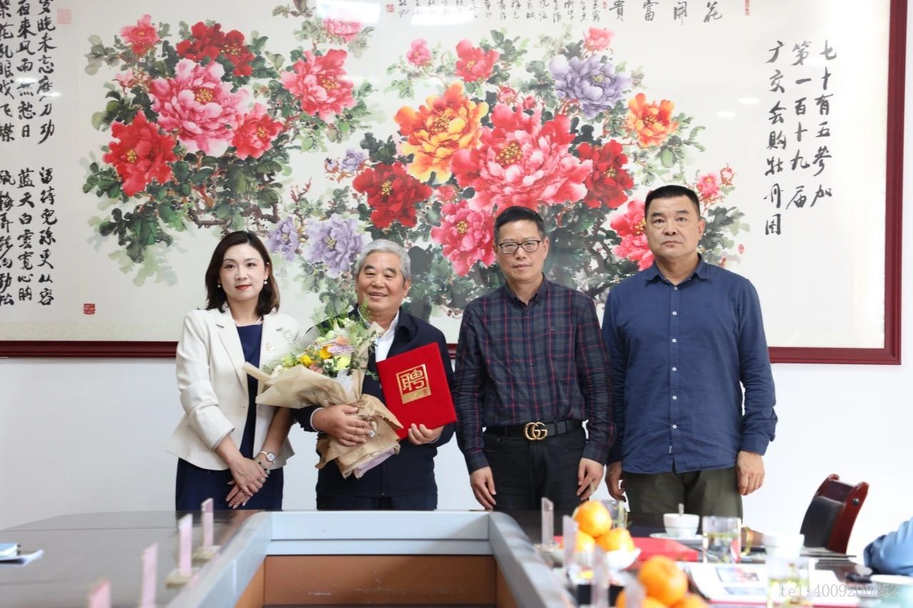 儲吉旺為高校學子講授“畢業最后一課”(圖1)