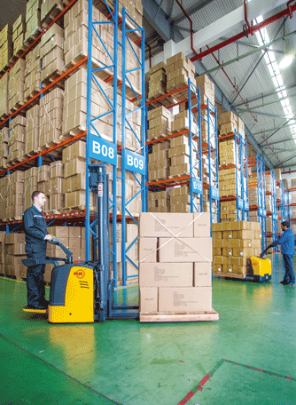 1439028976102079.png 全電動(dòng)堆垛車的應(yīng)用(圖3)